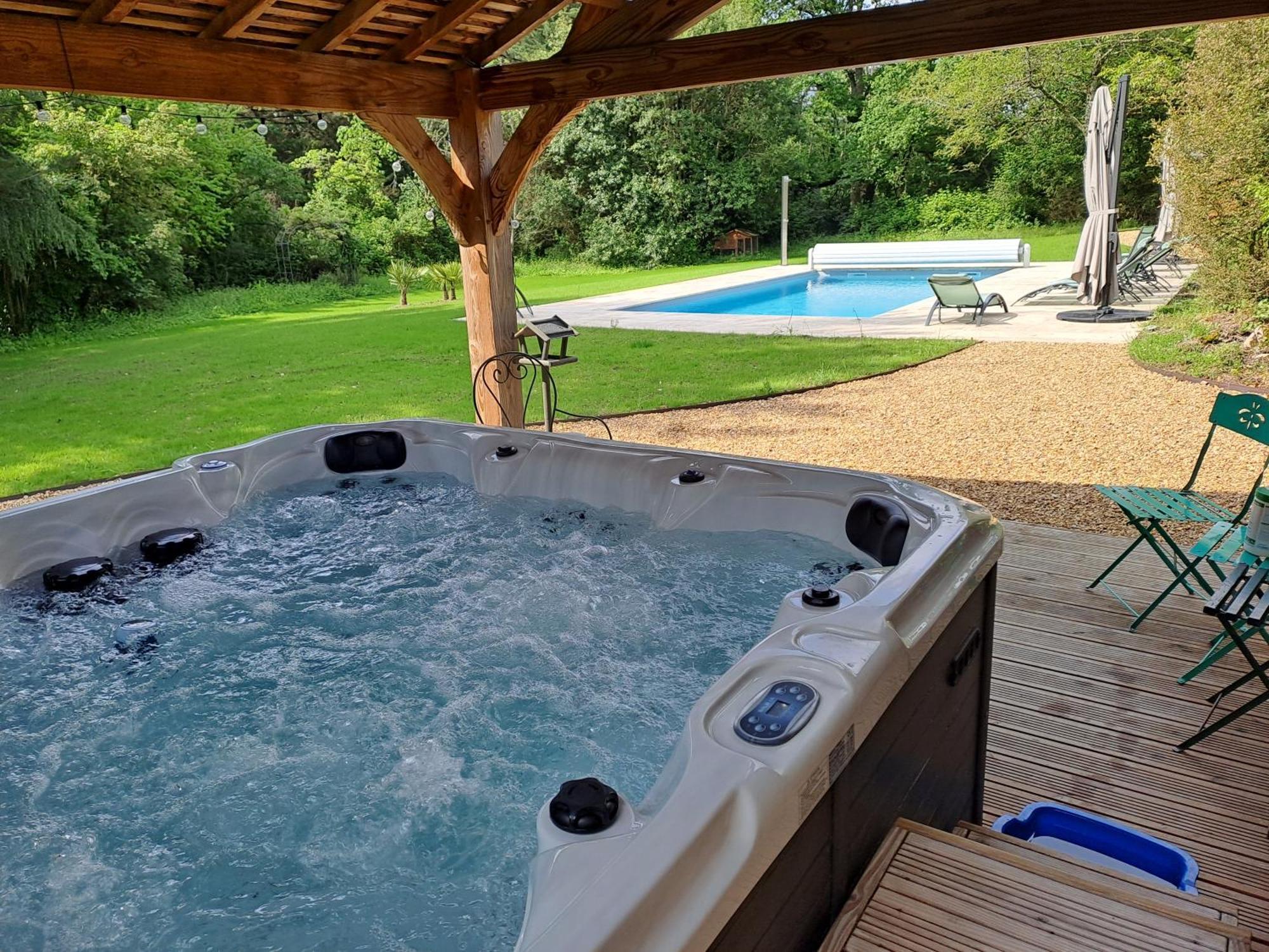 츄지수르세스 La Rossignolerie - La Familiale Vigneronne B&B 외부 사진